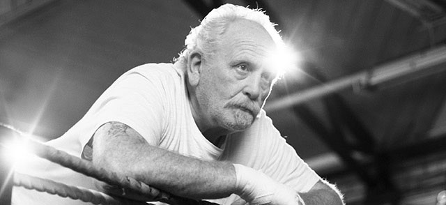 EPIC MONOCHROME Highlights The Nuances Of The Pyramid Texts