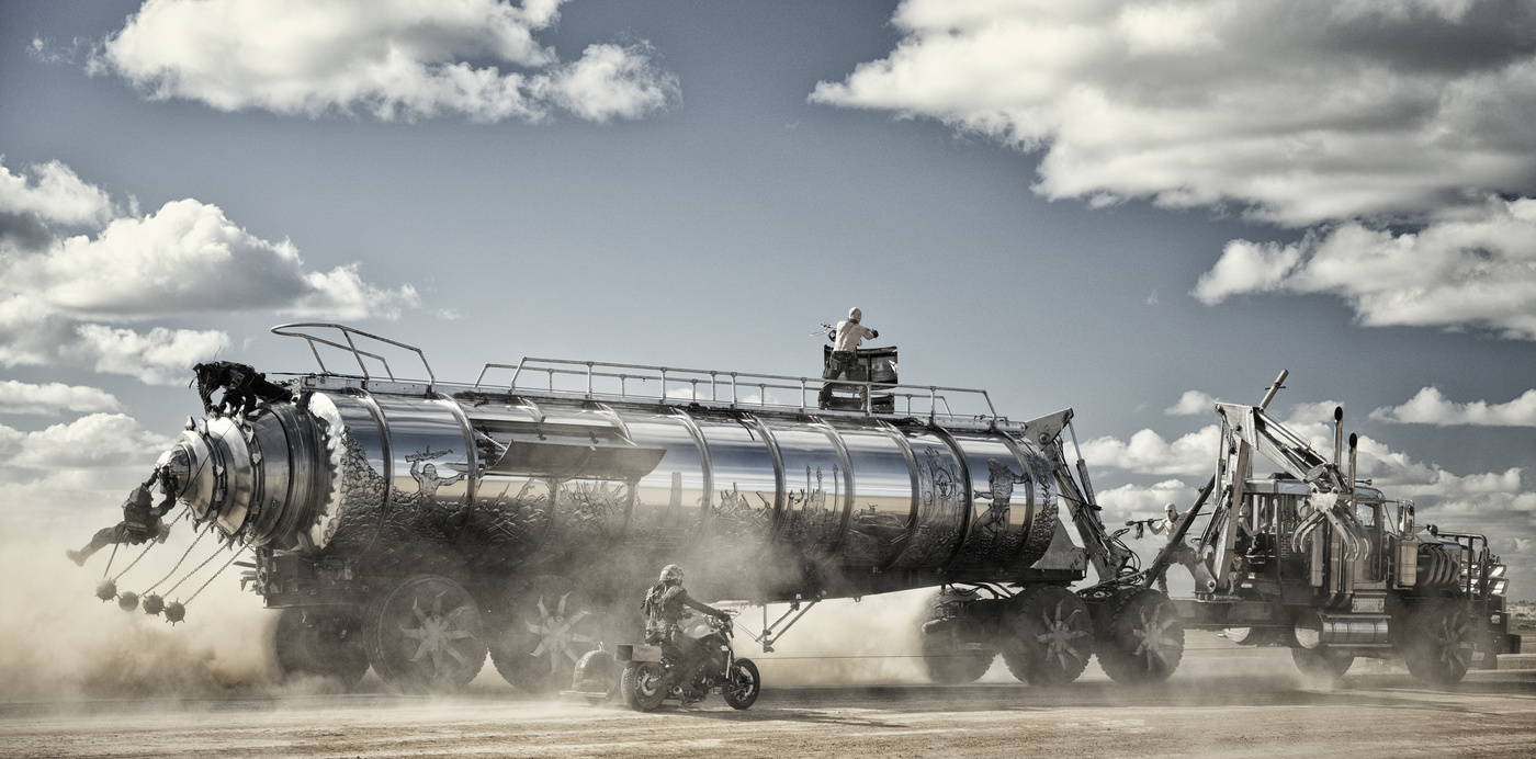 Simon Duggan ASC, ACS Uses Arrays of RED Cameras to Capture the Rocket-fueled Spectacle of George Miller’s Road Warrior Furiosa