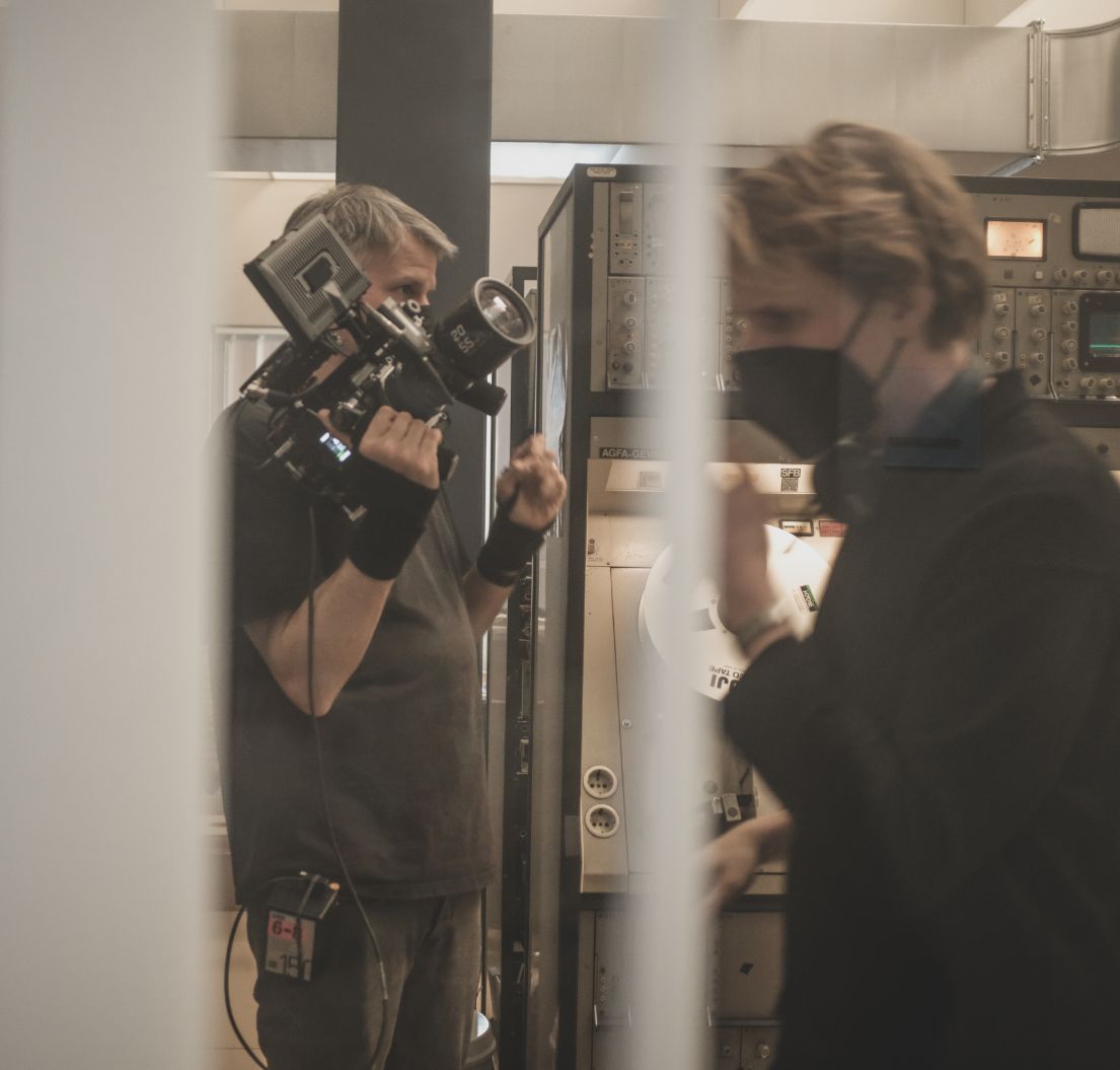 Peter Sarsgaard grid tile